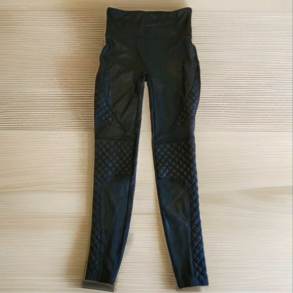 Spanx Moto Faux Leather Leggings Size Small Color black - Picture 3 of 12